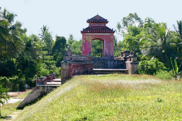 Thành cổ Diên Khánh